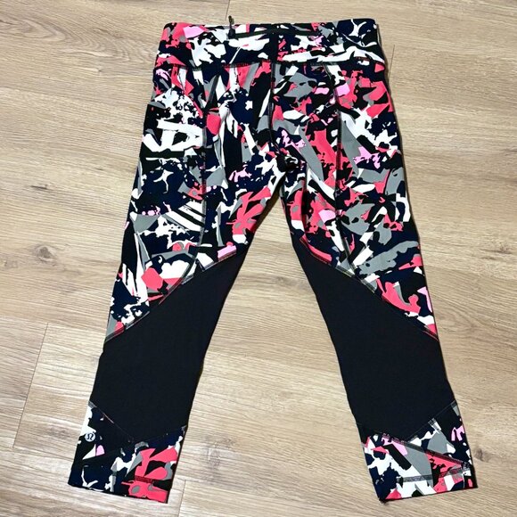 Lululemon Pace Rival Crop Pop Cut Boom Juice Multi / Black, Navy & Pink / Sz.6 - Picture 5 of 13